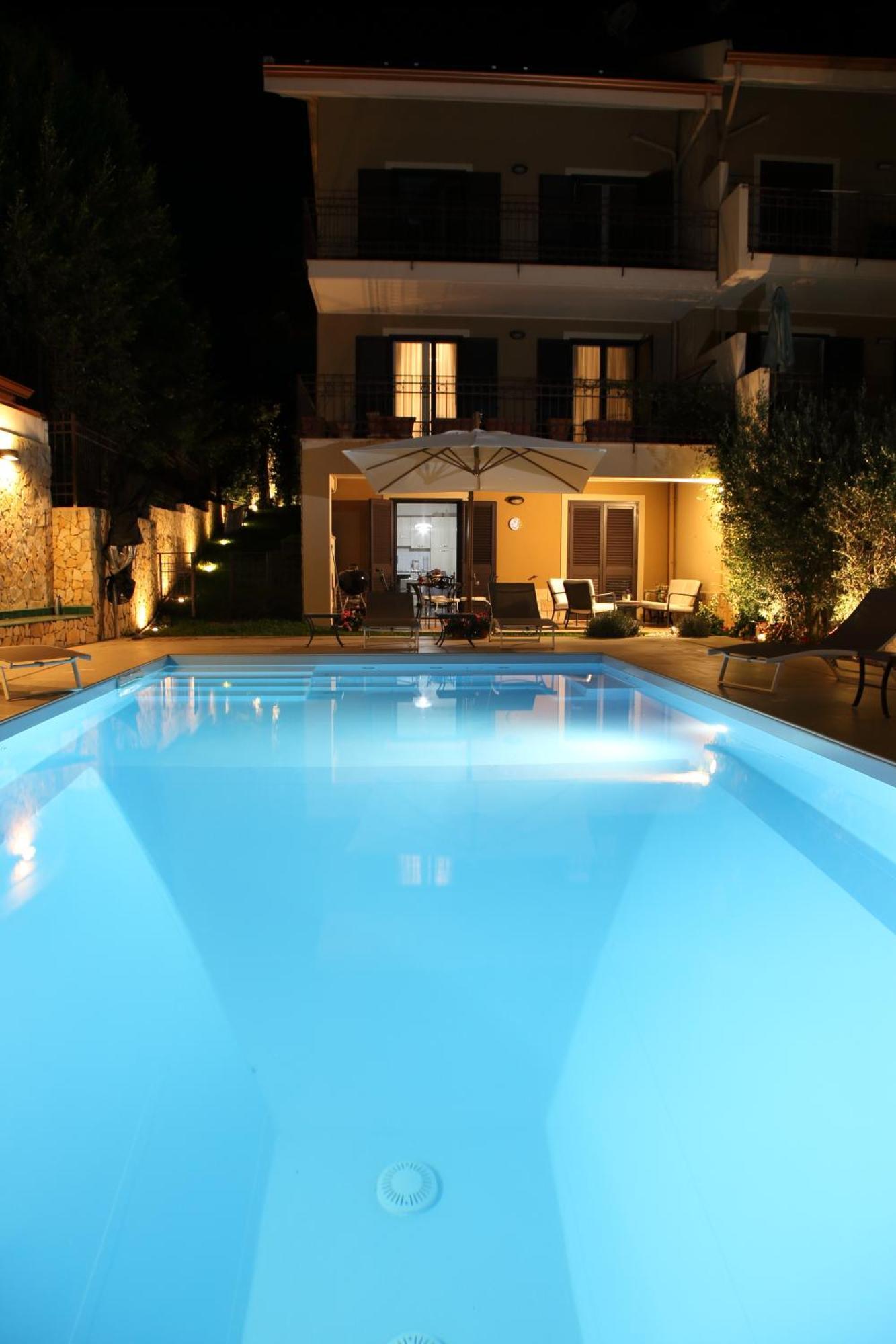 Bed and Breakfast Domus Aurige Messina Exterior foto